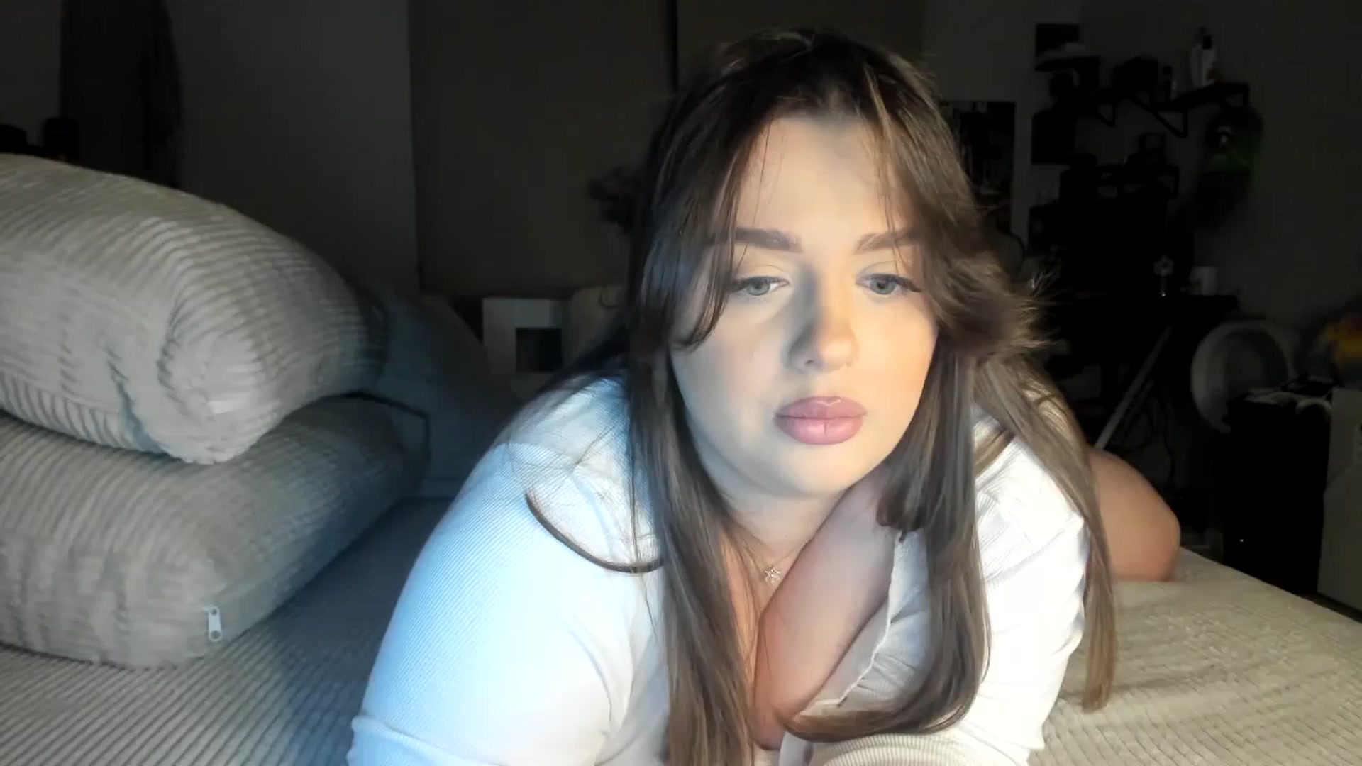 Gallery image thumbnail from IamAlishaBaby's myfreecams stream on, 06/18/2024, 22:41 image 16 of 20