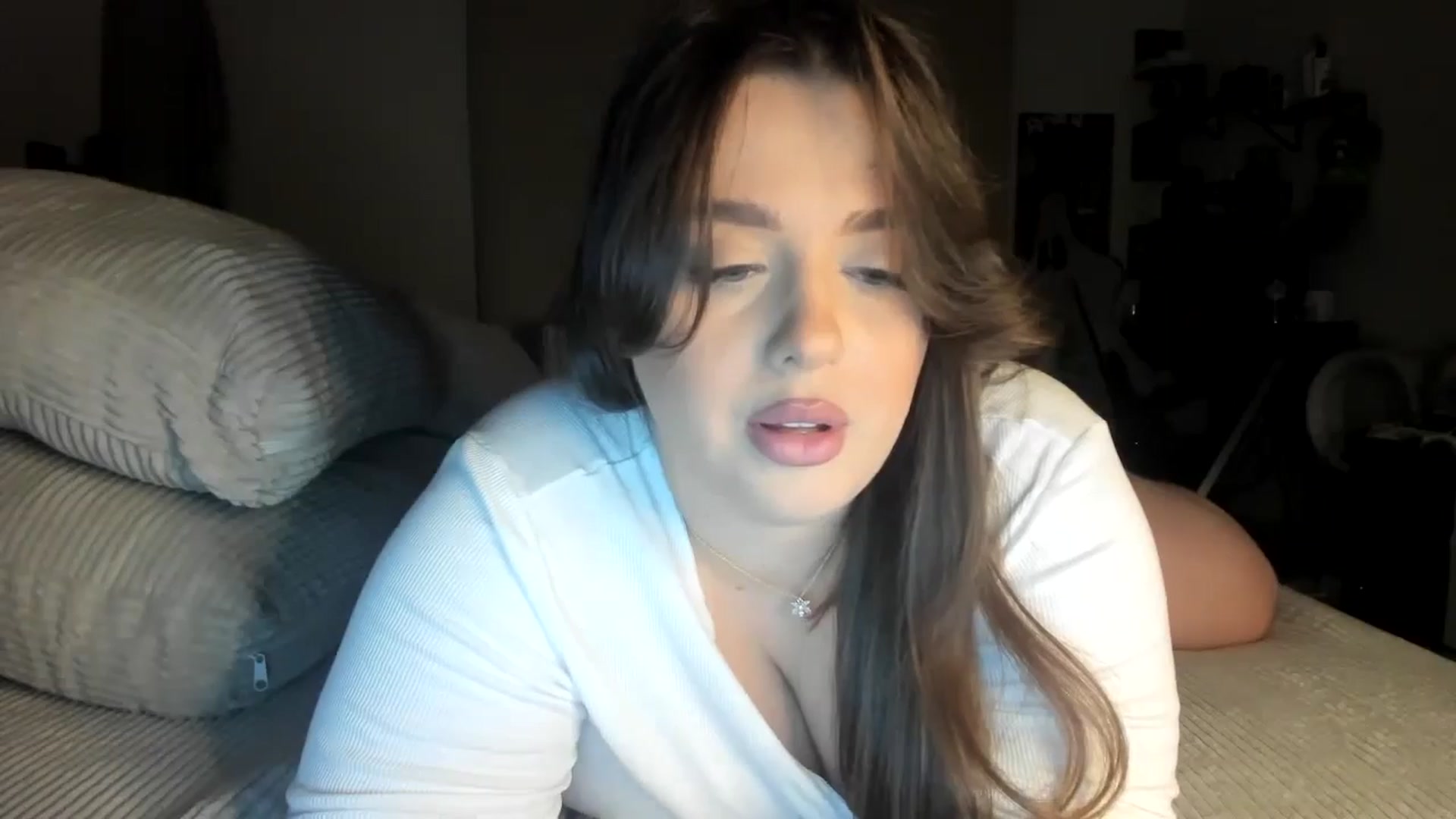 Gallery image thumbnail from IamAlishaBaby's myfreecams stream on, 06/18/2024, 22:41 image 12 of 20