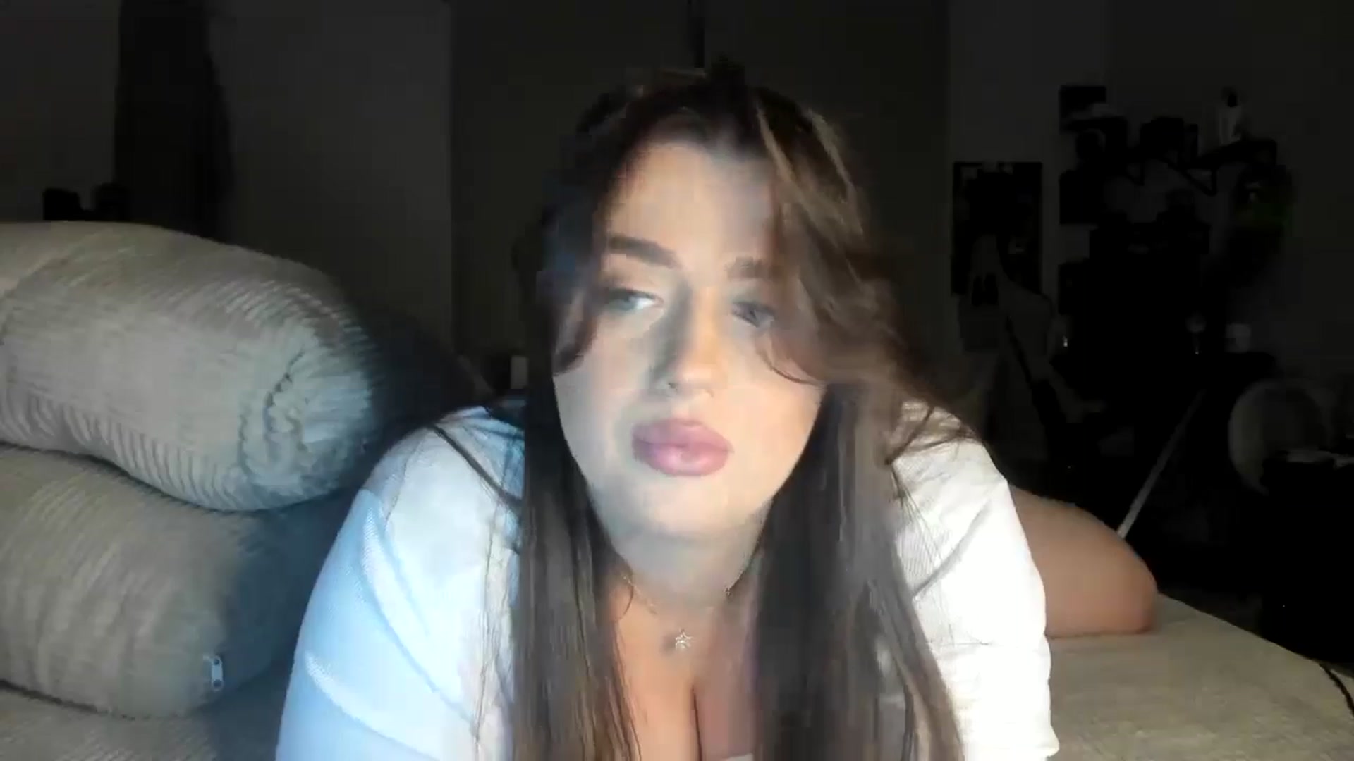 Gallery image thumbnail from IamAlishaBaby's myfreecams stream on, 06/18/2024, 22:41 image 3 of 20