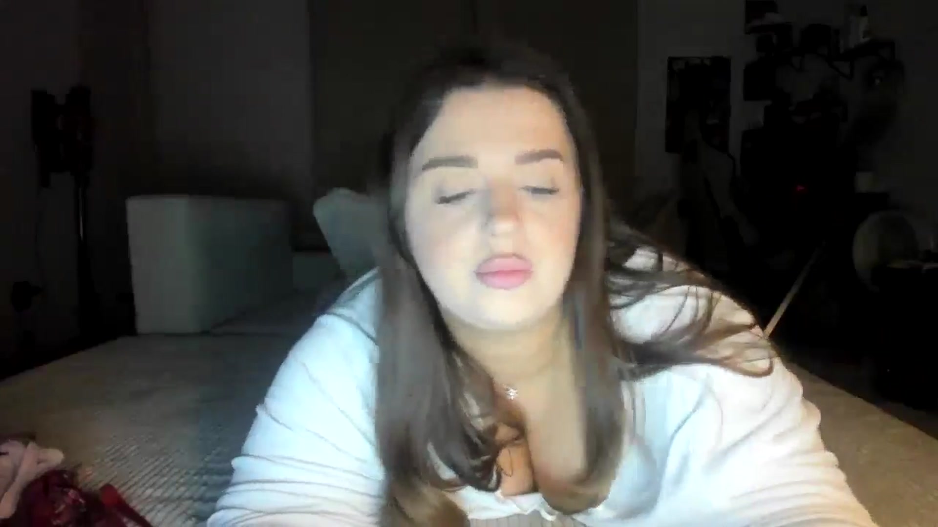 Gallery image thumbnail from IamAlishaBaby's myfreecams stream on, 06/25/2024, 24:20 image 4 of 20