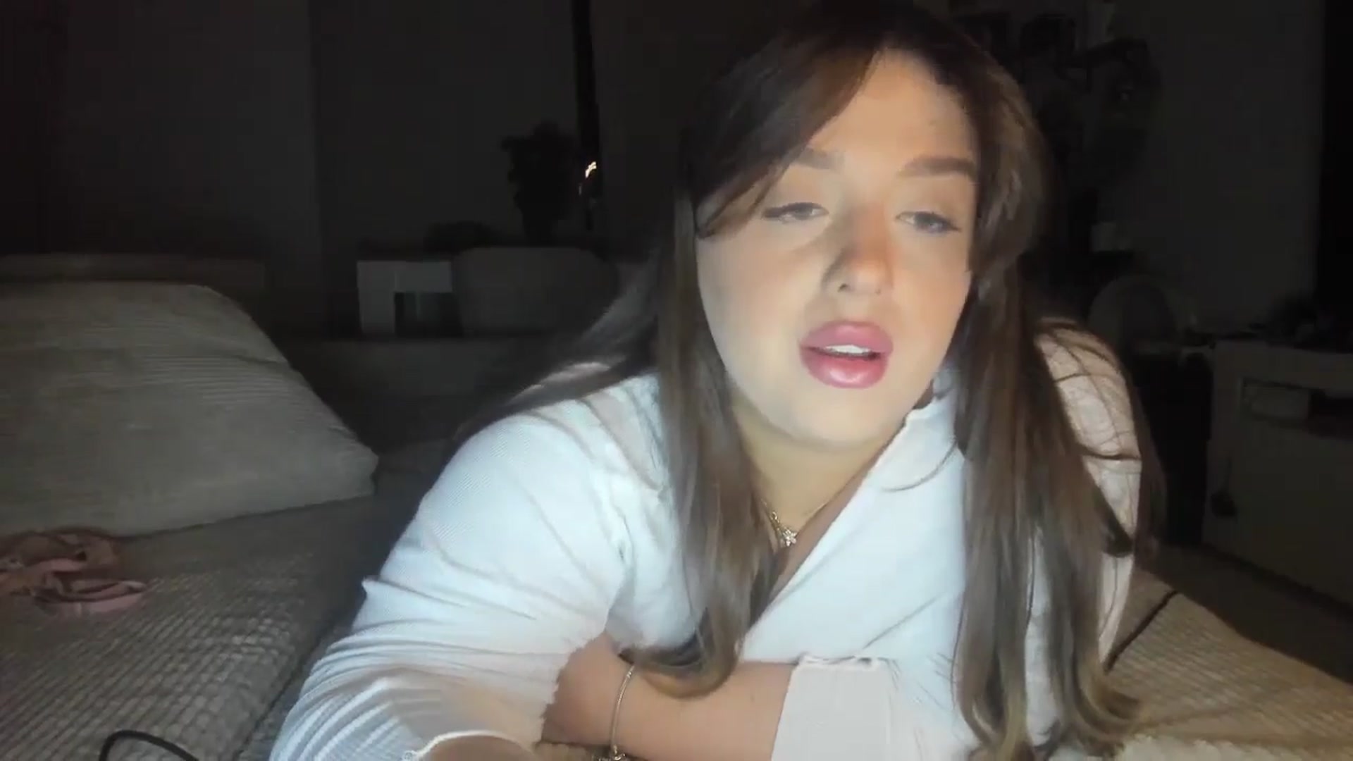 Gallery image thumbnail from IamAlishaBaby's myfreecams stream on, 06/26/2024, 24:36 image 3 of 20