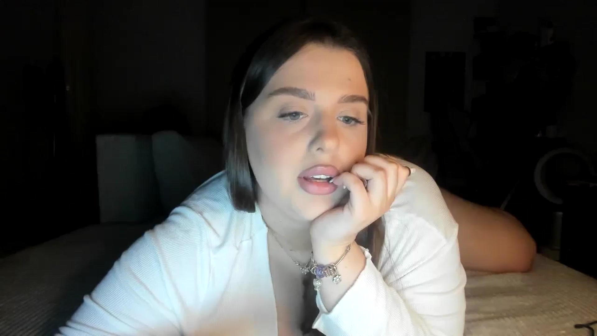 Gallery image thumbnail from IamAlishaBaby's myfreecams stream on, 06/29/2024, 23:25 image 13 of 20