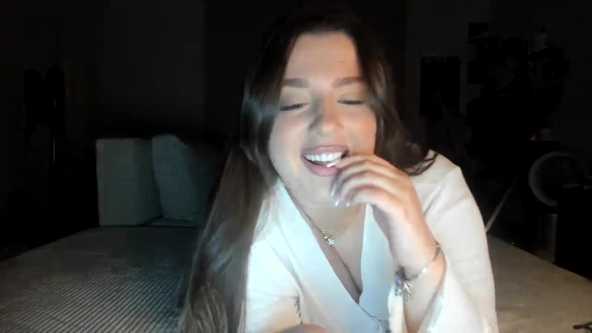 Gallery image thumbnail from IamAlishaBaby's myfreecams stream on, 06/29/2024, 23:25 image 18 of 20