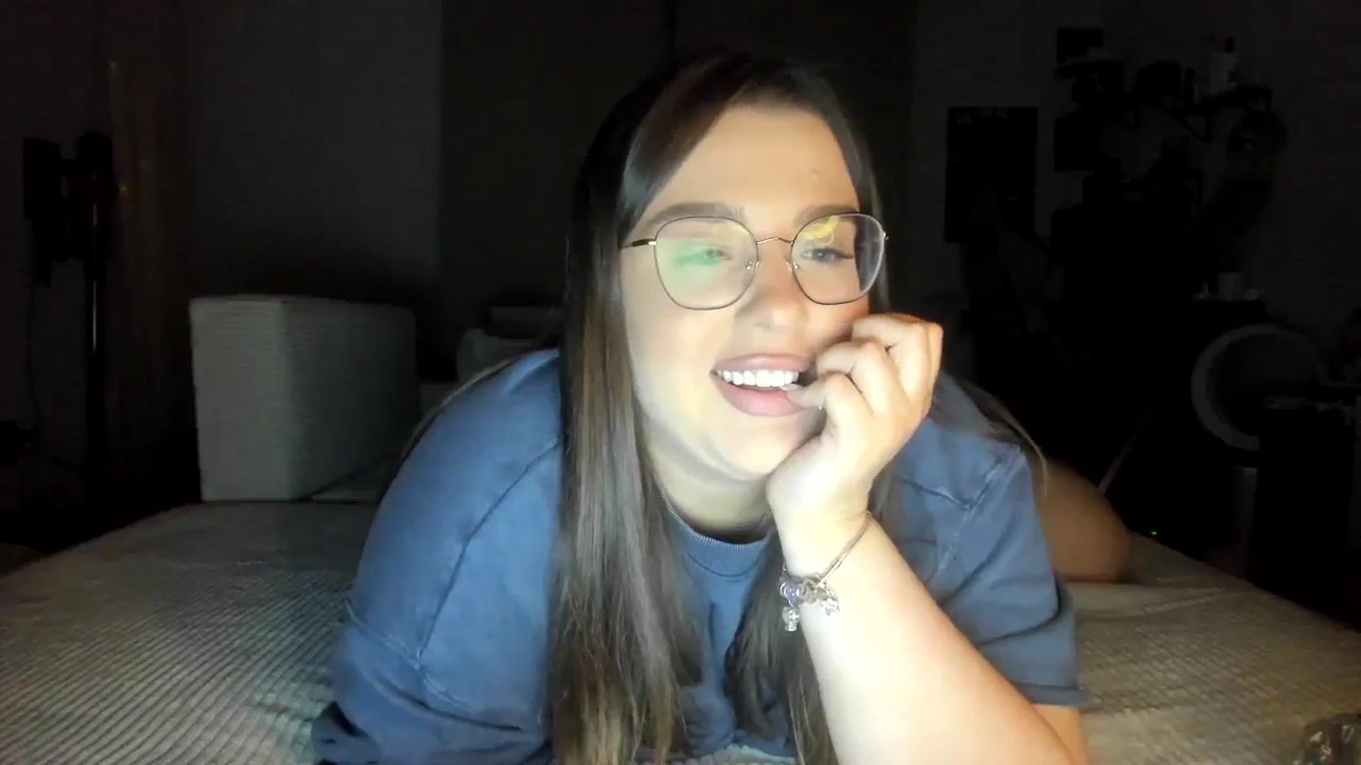 Gallery image thumbnail from IamAlishaBaby's myfreecams stream on, 06/30/2024, 24:54 image 19 of 20