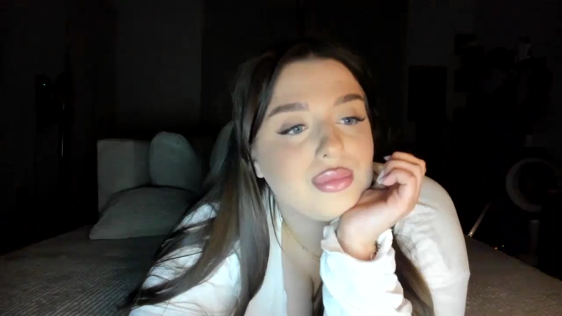 Gallery image thumbnail from IamAlishaBaby's myfreecams stream on, 07/13/2024, 22:06 image 3 of 20