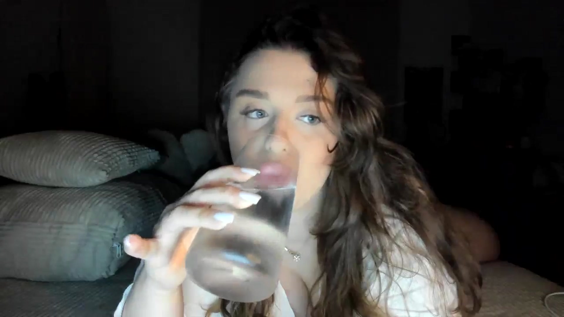 Gallery image thumbnail from IamAlishaBaby's myfreecams stream on, 07/17/2024, 21:22 image 5 of 20
