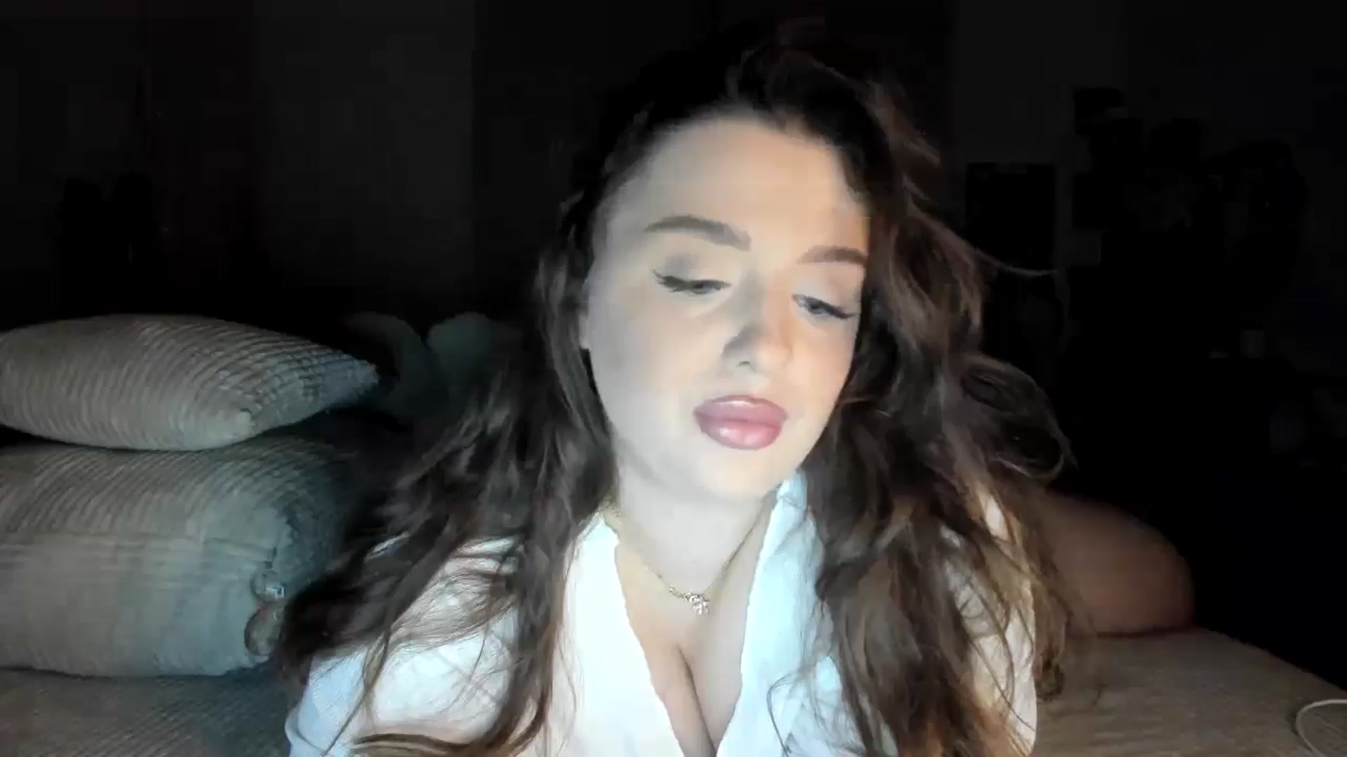 Gallery image thumbnail from IamAlishaBaby's myfreecams stream on, 07/17/2024, 21:22 image 2 of 20