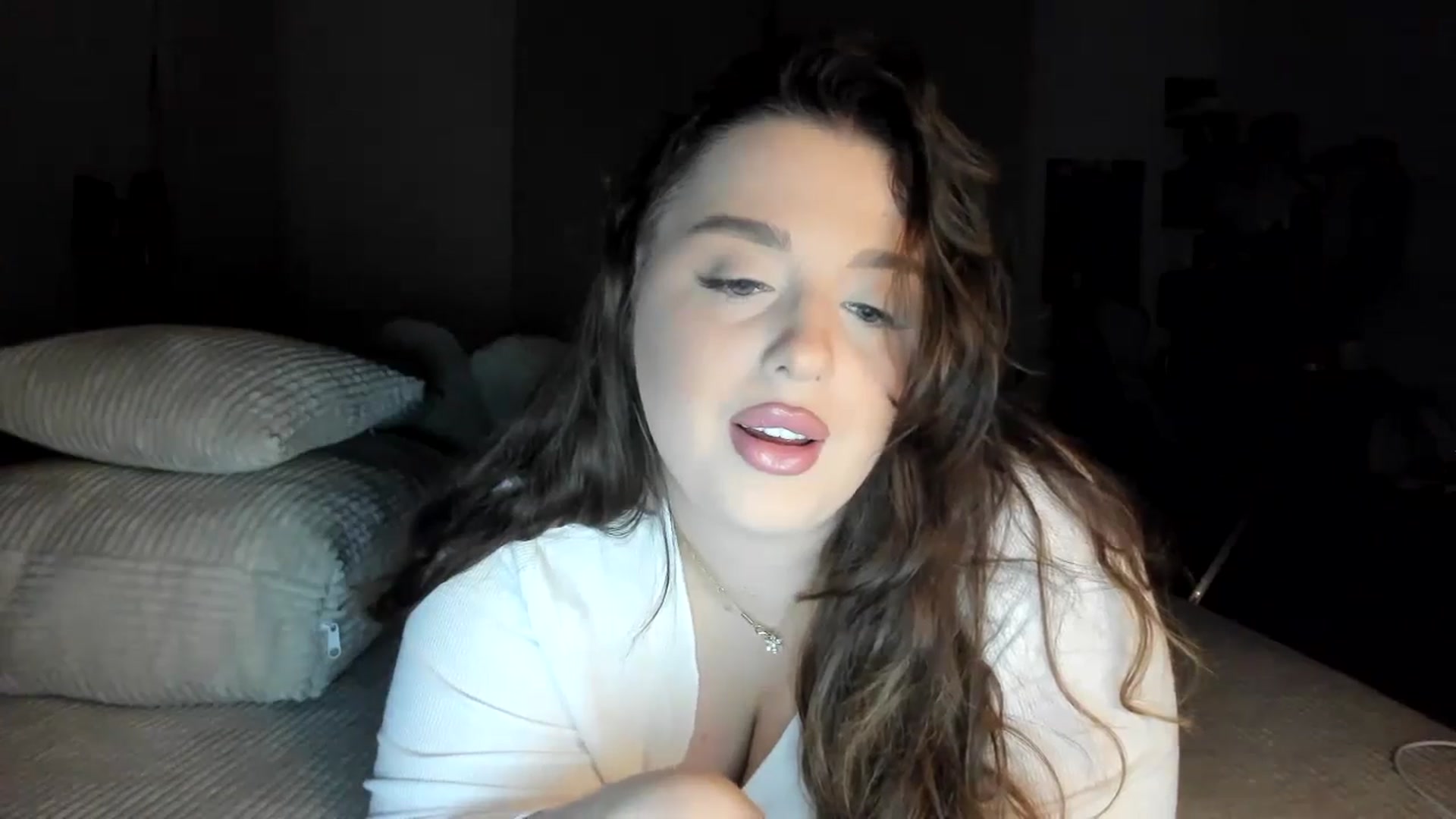 Gallery image thumbnail from IamAlishaBaby's myfreecams stream on, 07/17/2024, 21:22 image 14 of 20