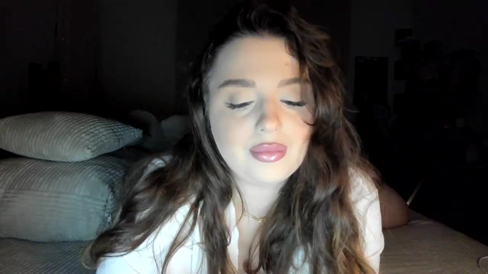 Gallery image thumbnail from IamAlishaBaby's myfreecams stream on, 07/17/2024, 21:22 image 11 of 20