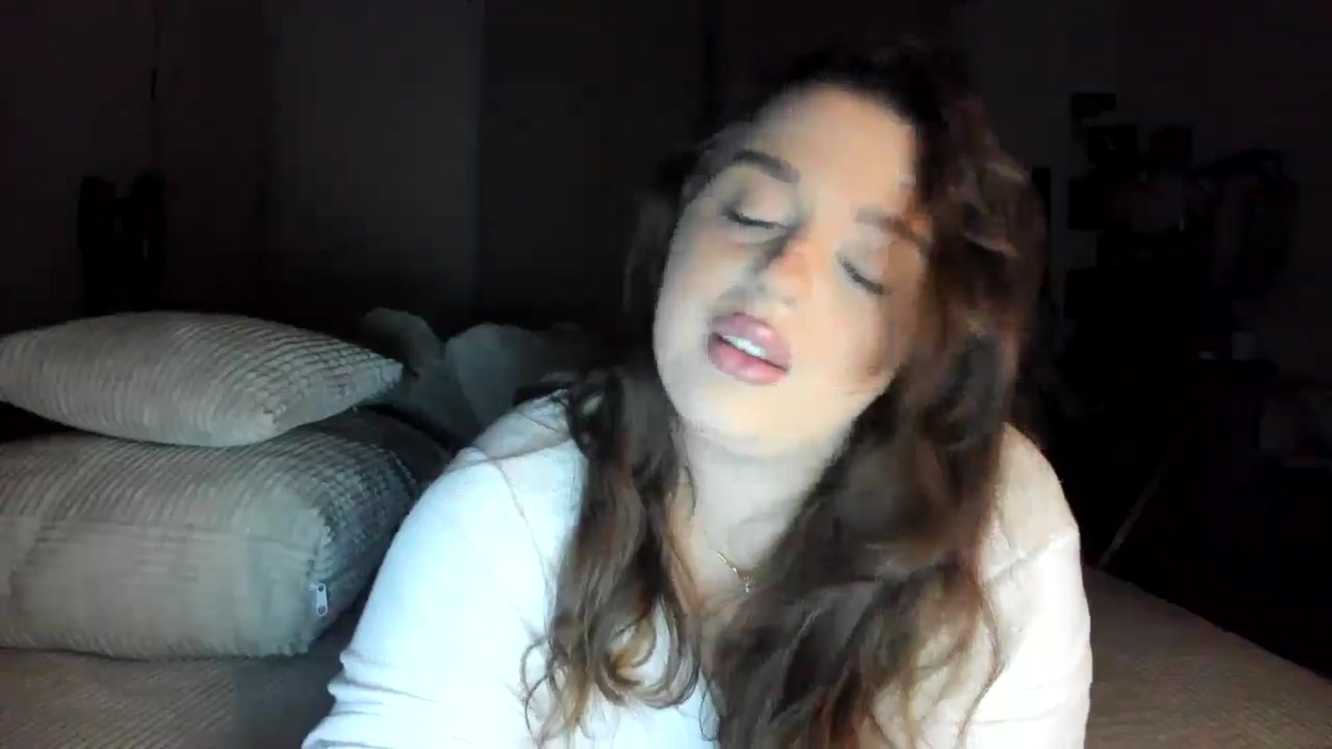 Gallery image thumbnail from IamAlishaBaby's myfreecams stream on, 07/17/2024, 21:41 image 14 of 20