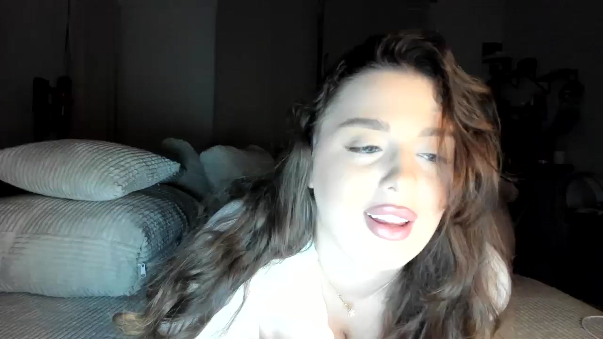 Gallery image thumbnail from IamAlishaBaby's myfreecams stream on, 07/17/2024, 21:41 image 1 of 20