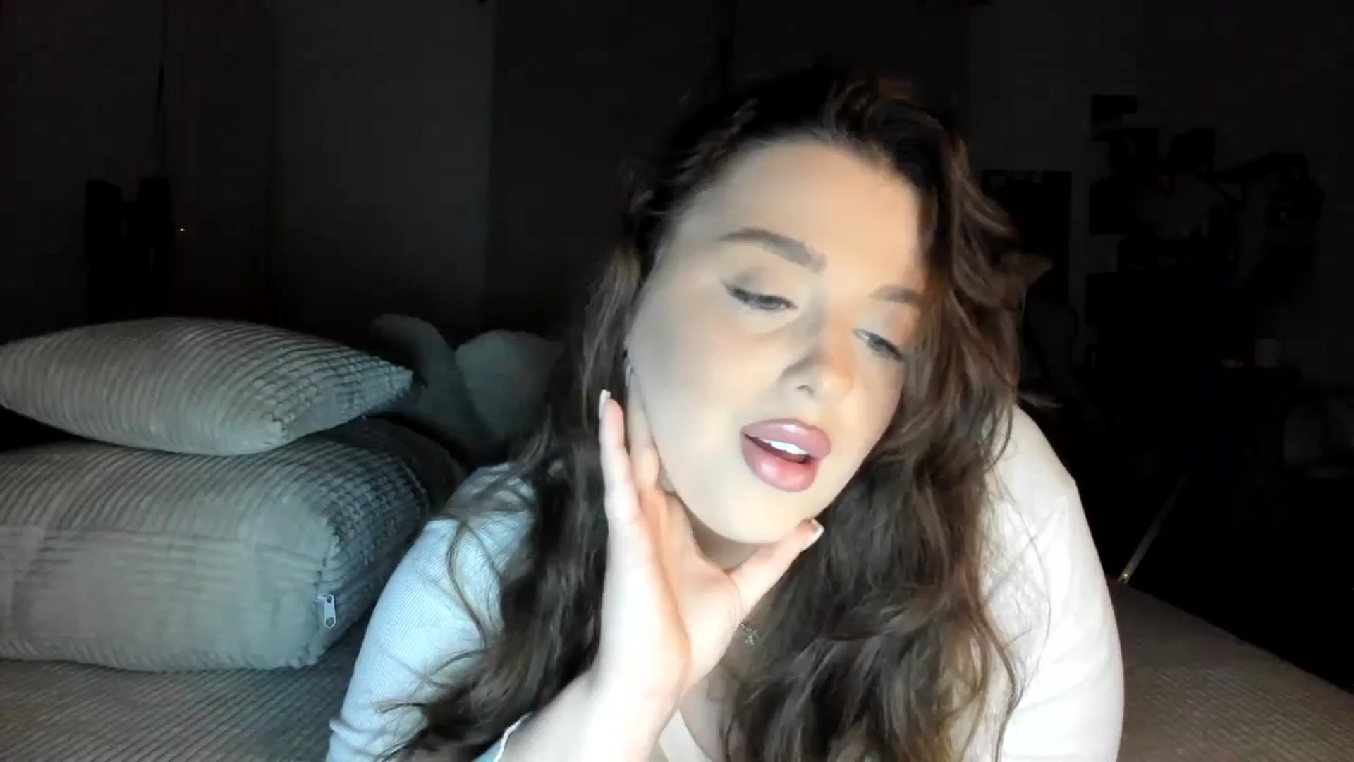 Gallery image thumbnail from IamAlishaBaby's myfreecams stream on, 07/17/2024, 21:41 image 13 of 20