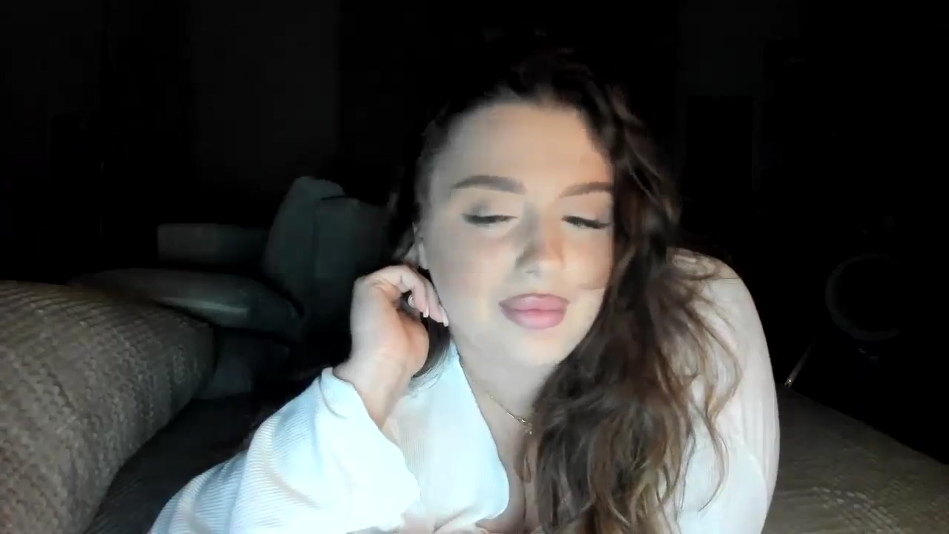 Gallery image thumbnail from IamAlishaBaby's myfreecams stream on, 07/17/2024, 23:09 image 18 of 20