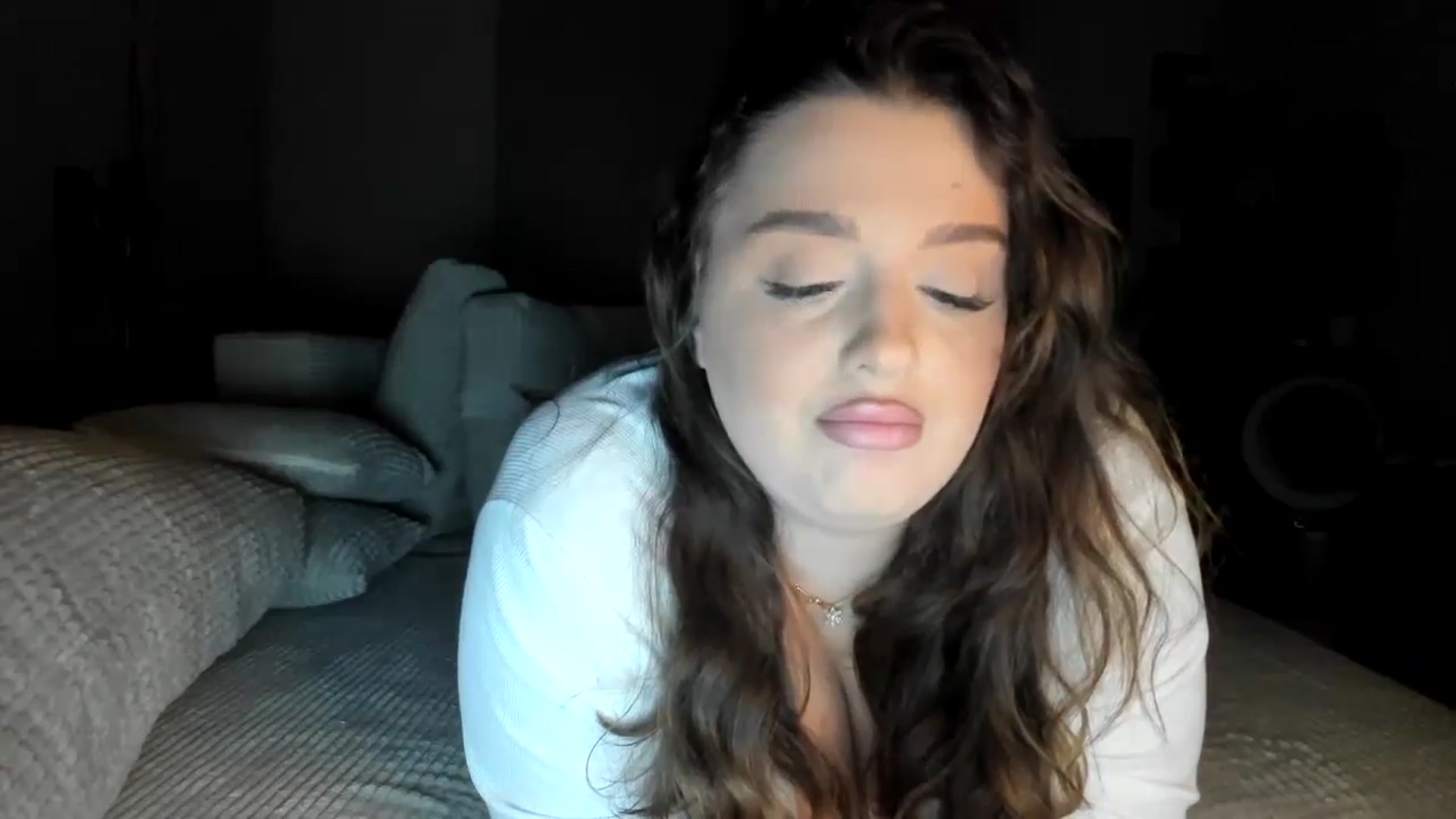 Gallery image thumbnail from IamAlishaBaby's myfreecams stream on, 07/17/2024, 23:09 image 12 of 20