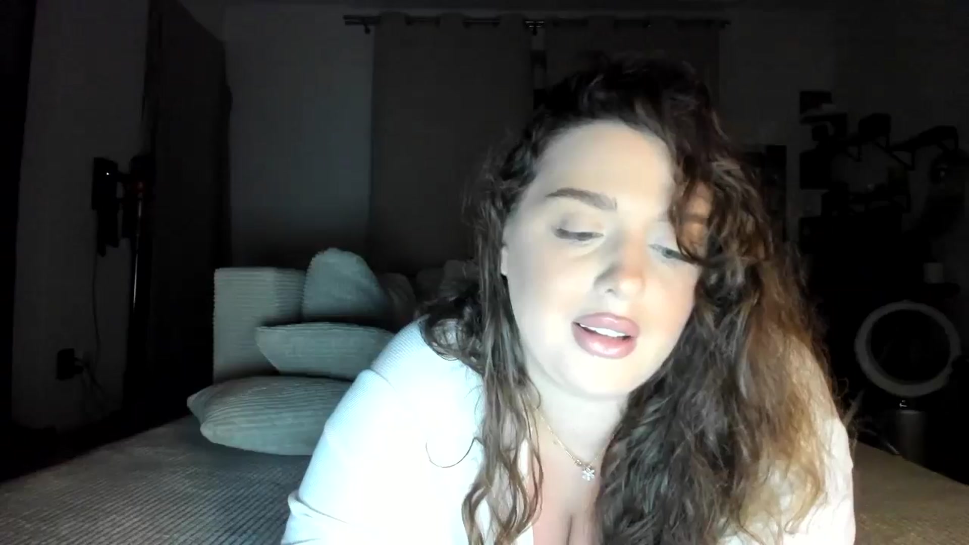 Gallery image thumbnail from IamAlishaBaby's myfreecams stream on, 07/21/2024, 21:11 image 11 of 20