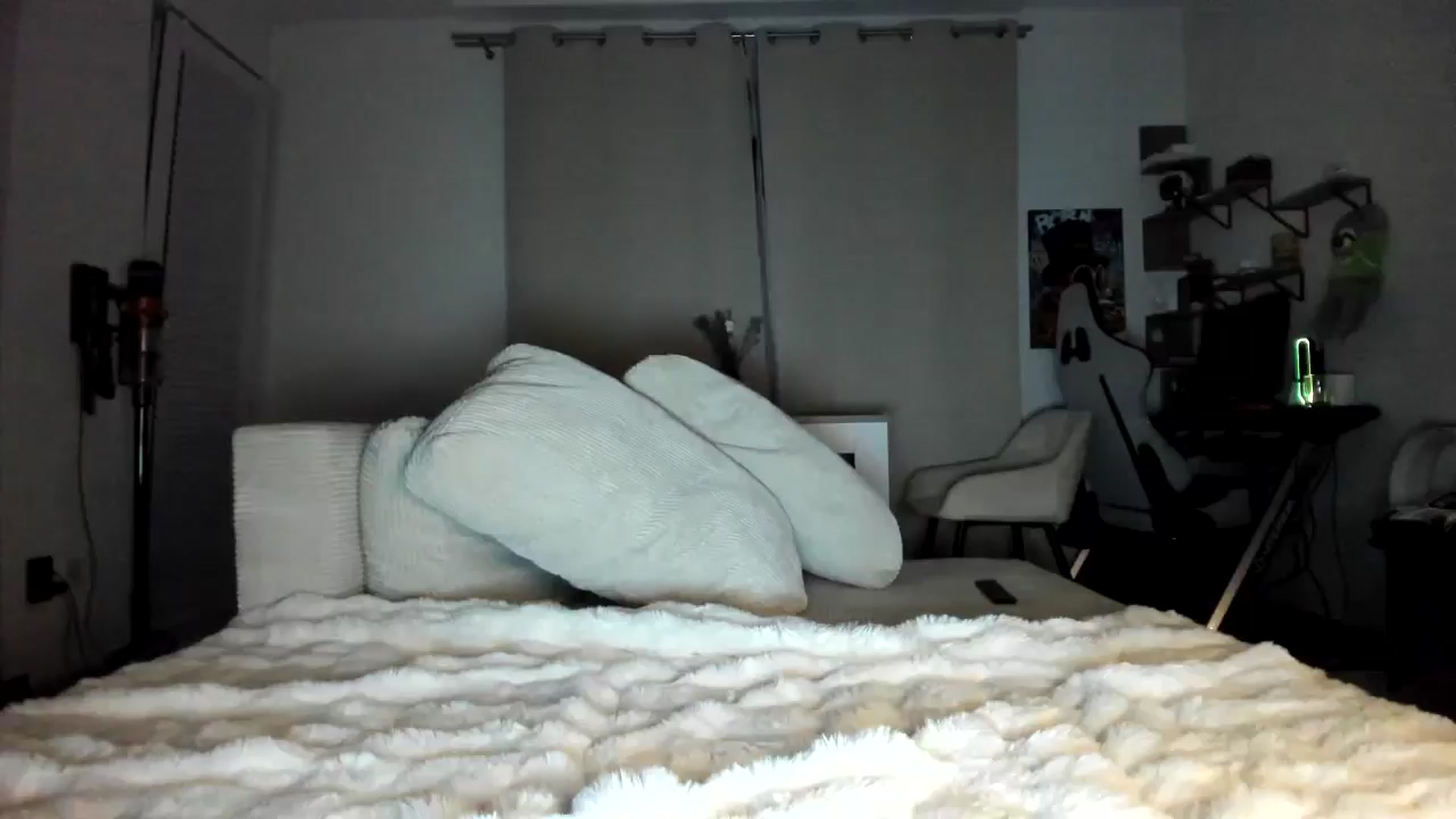 Gallery image thumbnail from IamAlishaBaby's myfreecams stream on, 07/28/2024, 21:48 image 20 of 20