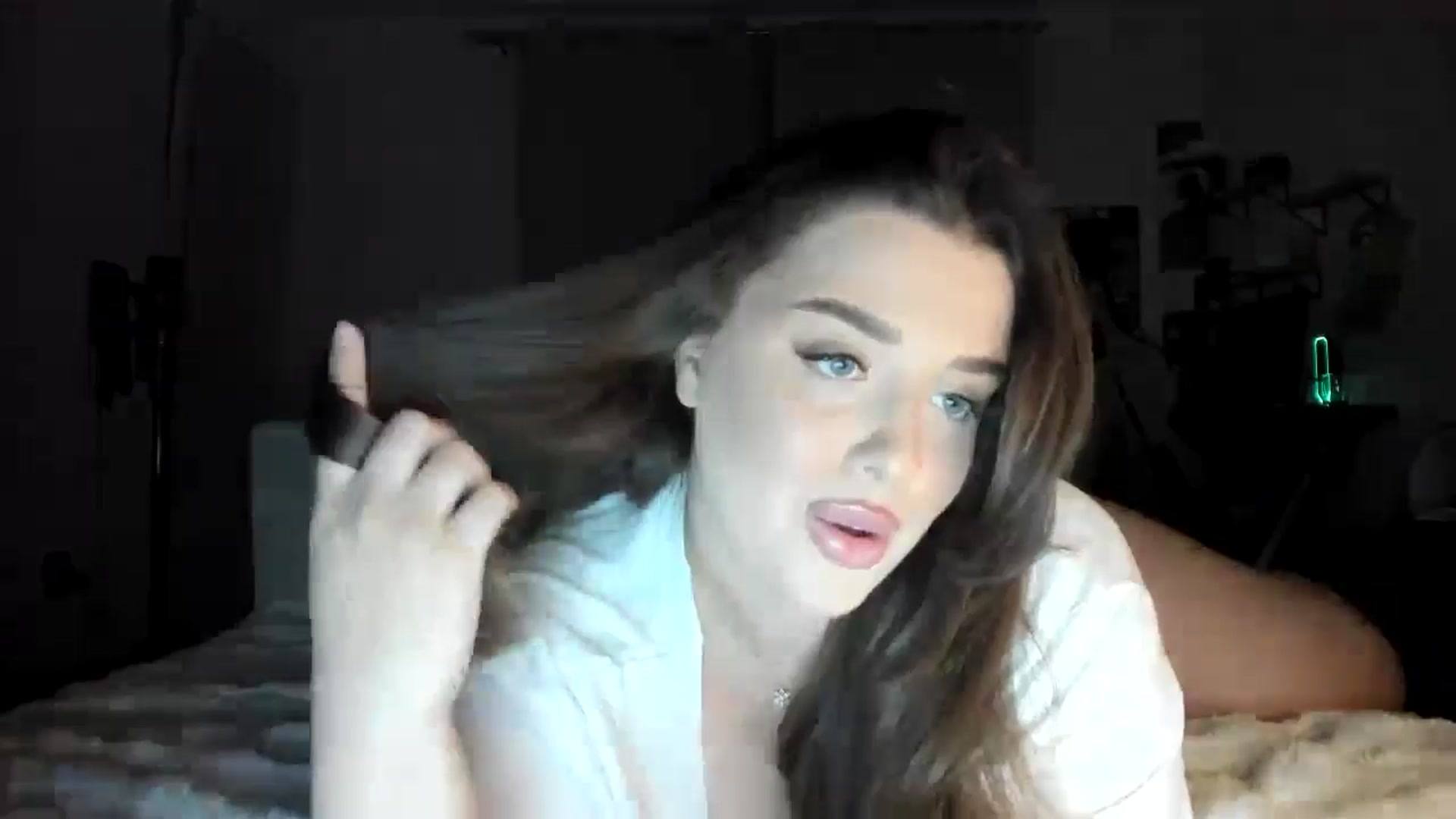 Gallery image thumbnail from IamAlishaBaby's myfreecams stream on, 07/28/2024, 21:48 image 3 of 20