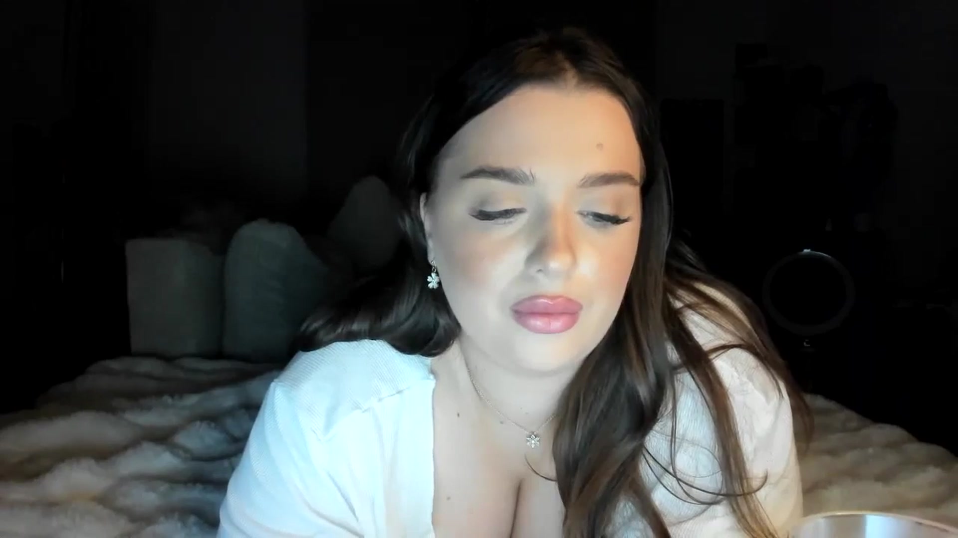 Gallery image thumbnail from IamAlishaBaby's myfreecams stream on, 07/30/2024, 22:59 image 8 of 20