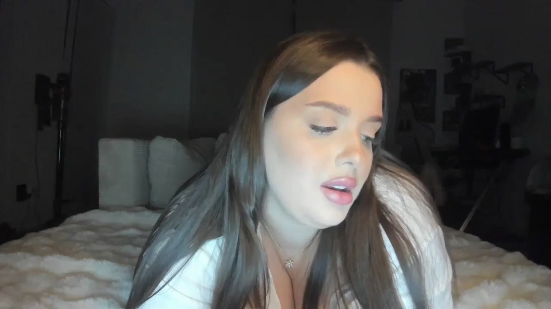 Gallery image thumbnail from IamAlishaBaby's myfreecams stream on, 08/06/2024, 21:51 image 13 of 20