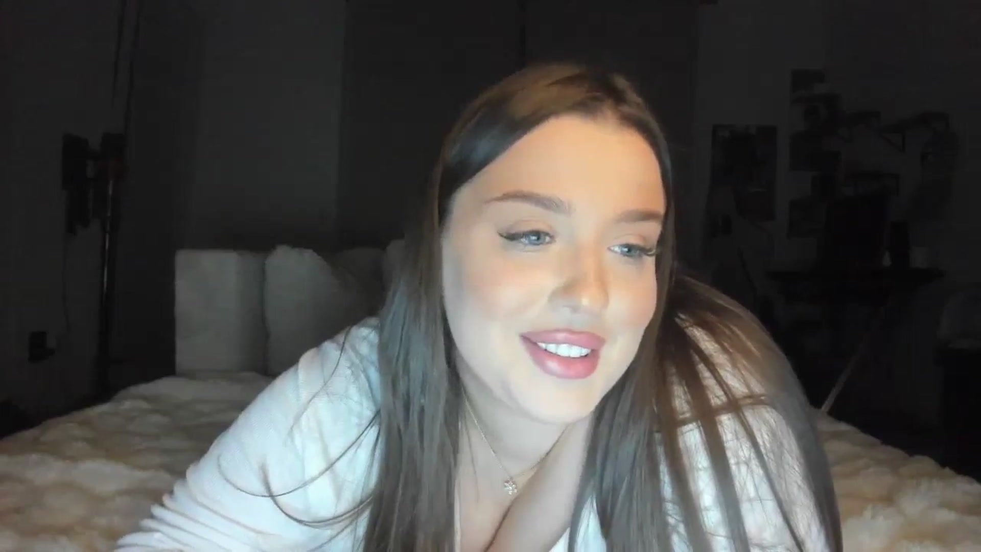 Gallery image thumbnail from IamAlishaBaby's myfreecams stream on, 08/06/2024, 21:51 image 18 of 20