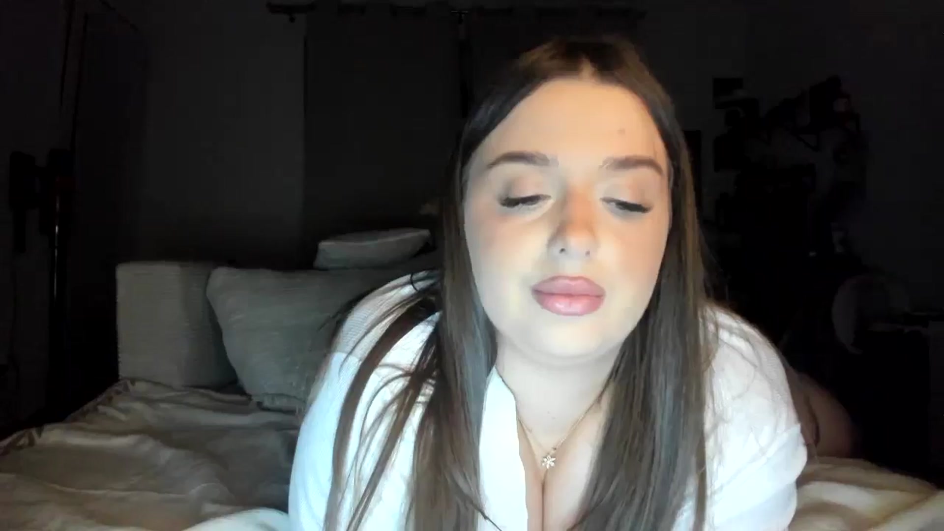 Gallery image thumbnail from IamAlishaBaby's myfreecams stream on, 09/17/2024, 22:02 image 14 of 20