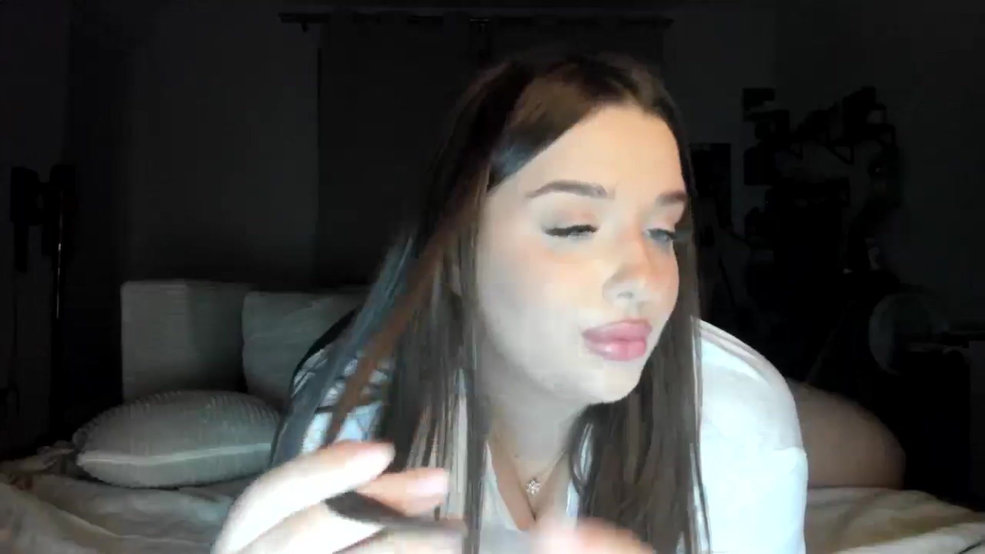 Gallery image thumbnail from IamAlishaBaby's myfreecams stream on, 09/17/2024, 23:28 image 2 of 20