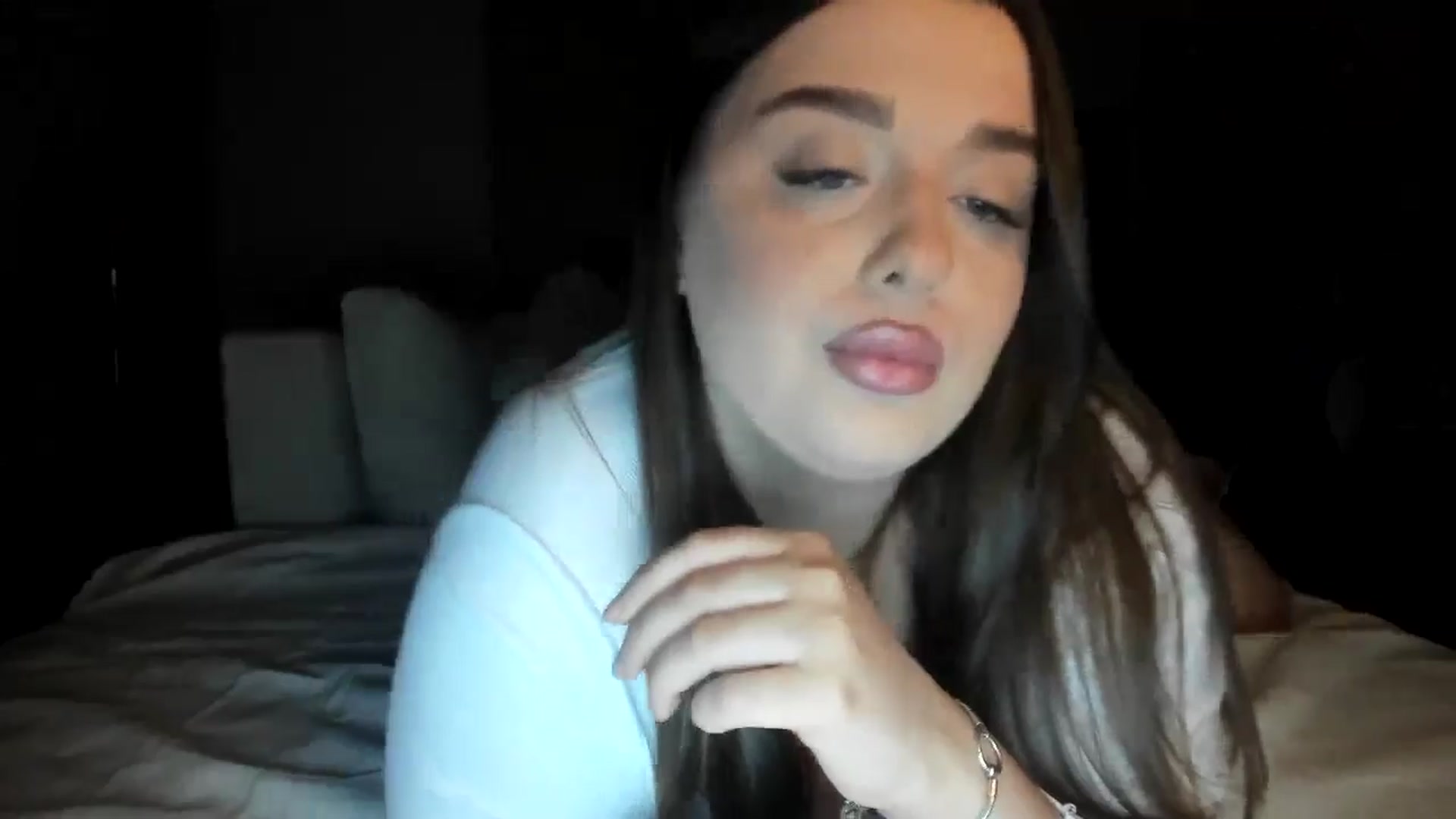 Gallery image thumbnail from IamAlishaBaby's myfreecams stream on, 09/18/2024, 20:31 image 2 of 20