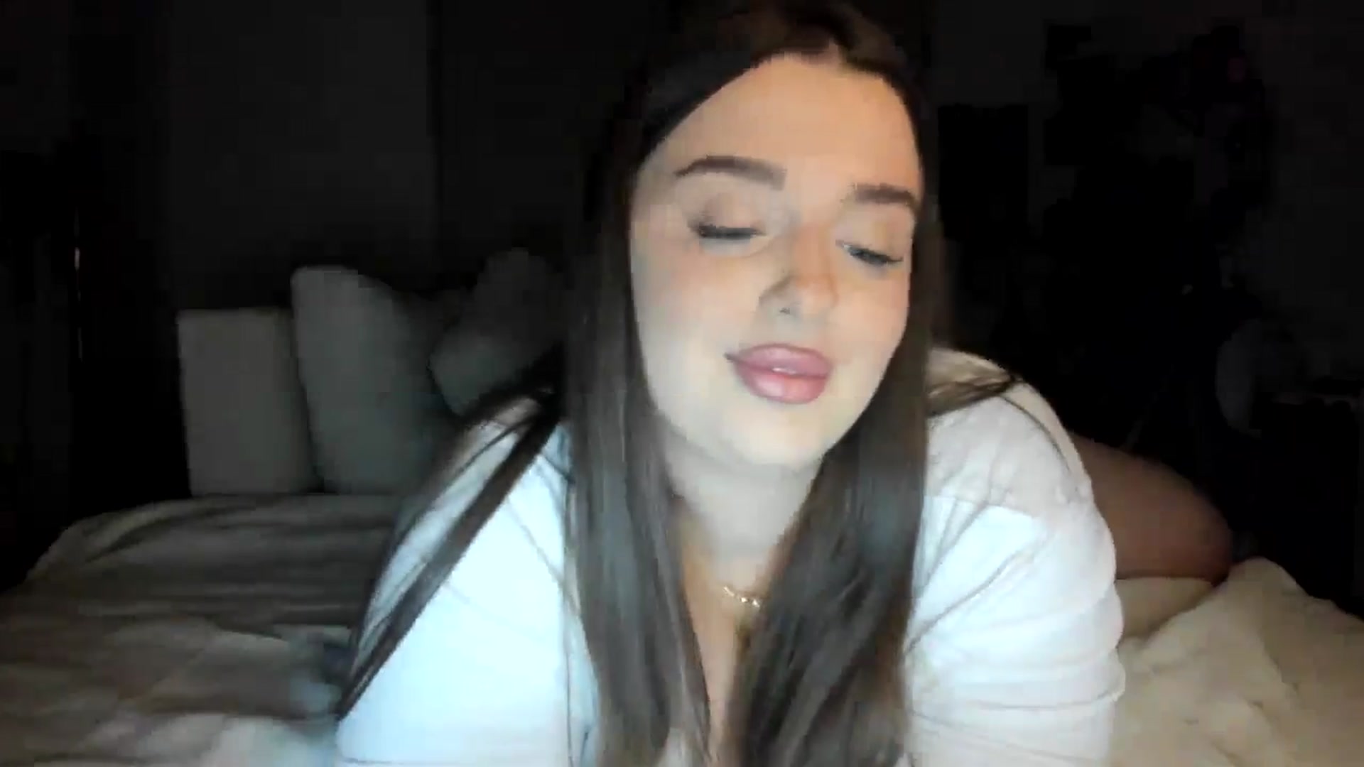 Gallery image thumbnail from IamAlishaBaby's myfreecams stream on, 09/18/2024, 21:00 image 13 of 20