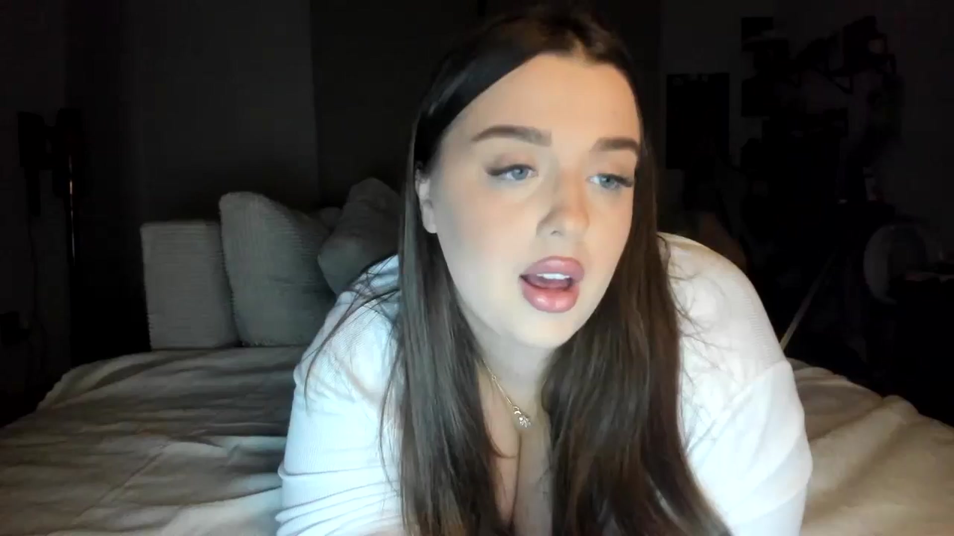 Gallery image thumbnail from IamAlishaBaby's myfreecams stream on, 09/18/2024, 21:00 image 1 of 20