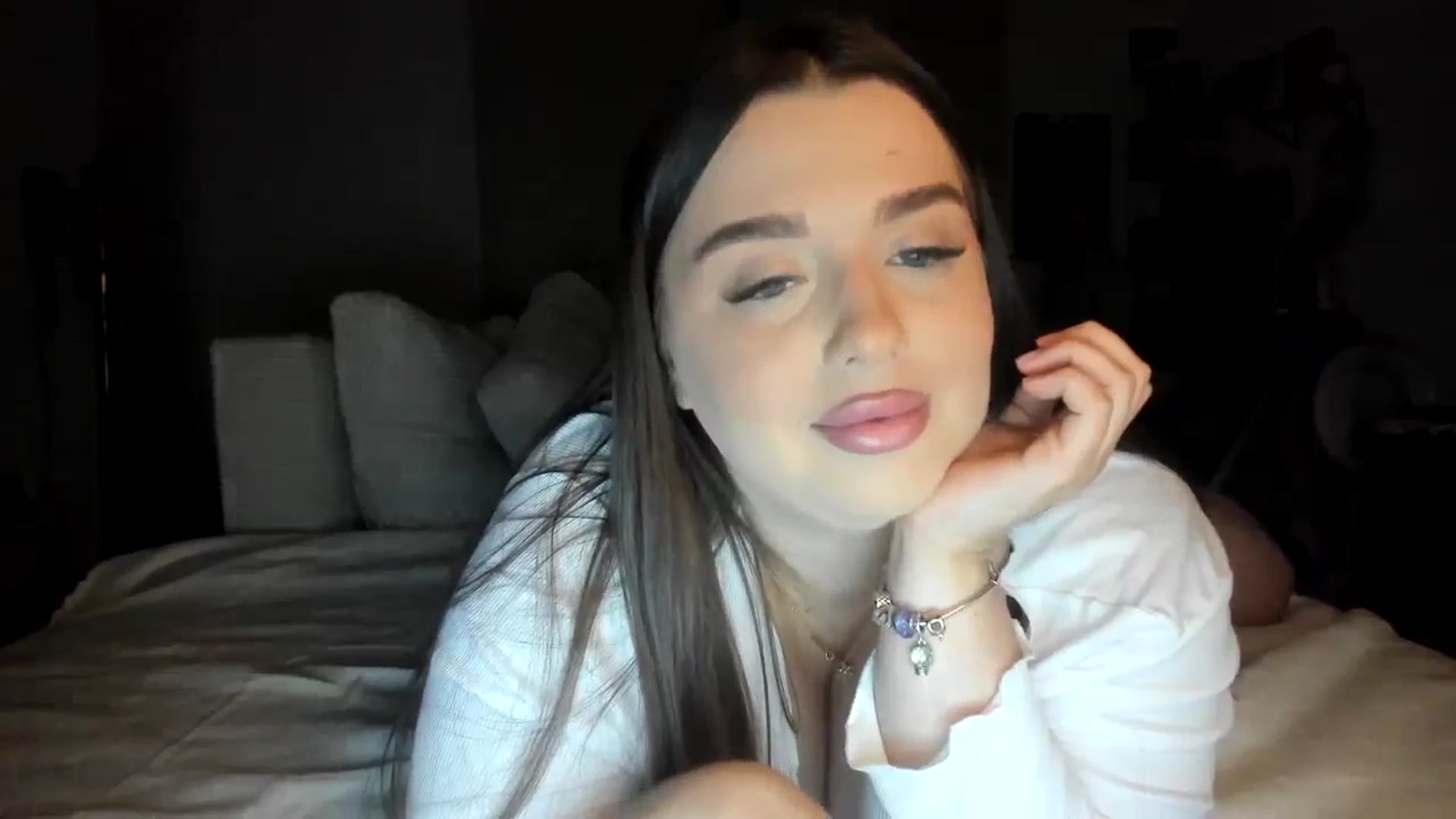 Gallery image thumbnail from IamAlishaBaby's myfreecams stream on, 09/18/2024, 21:00 image 6 of 20