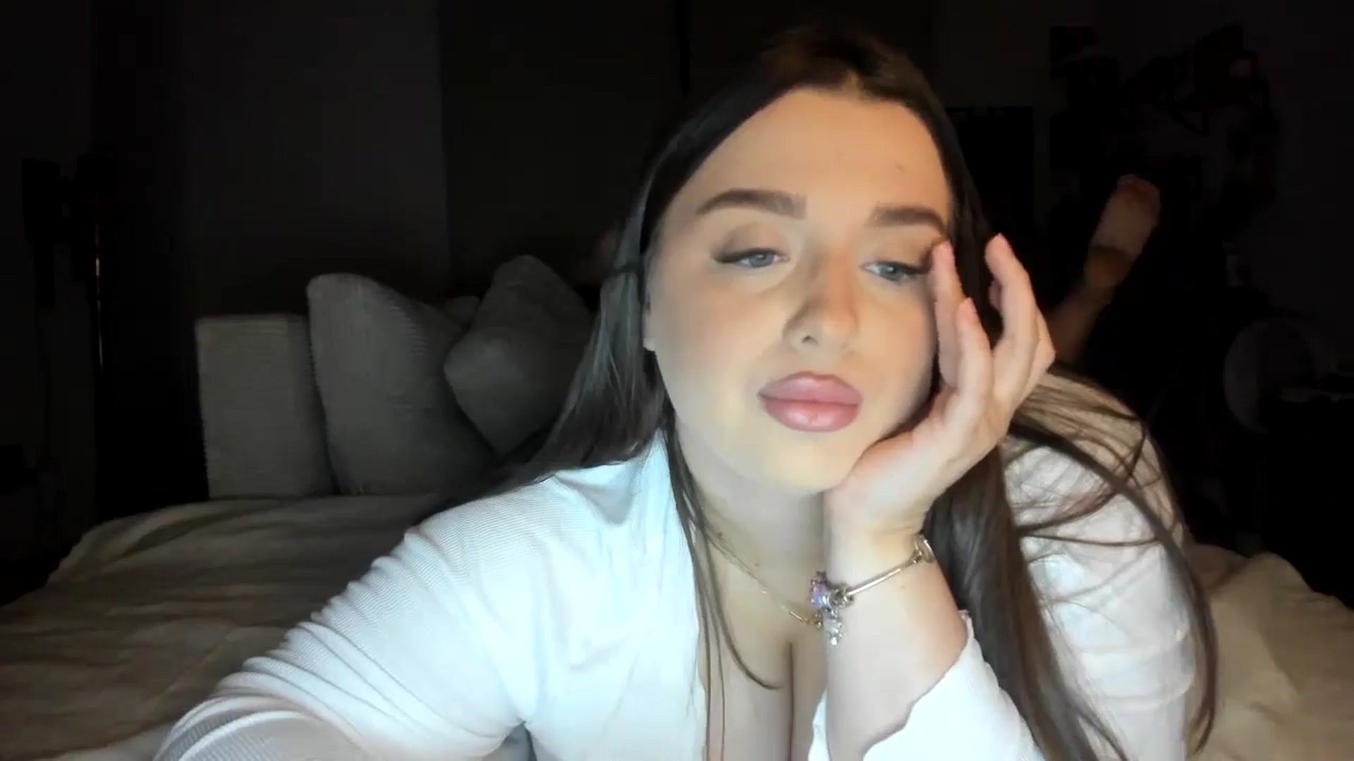 Gallery image thumbnail from IamAlishaBaby's myfreecams stream on, 09/18/2024, 21:00 image 15 of 20