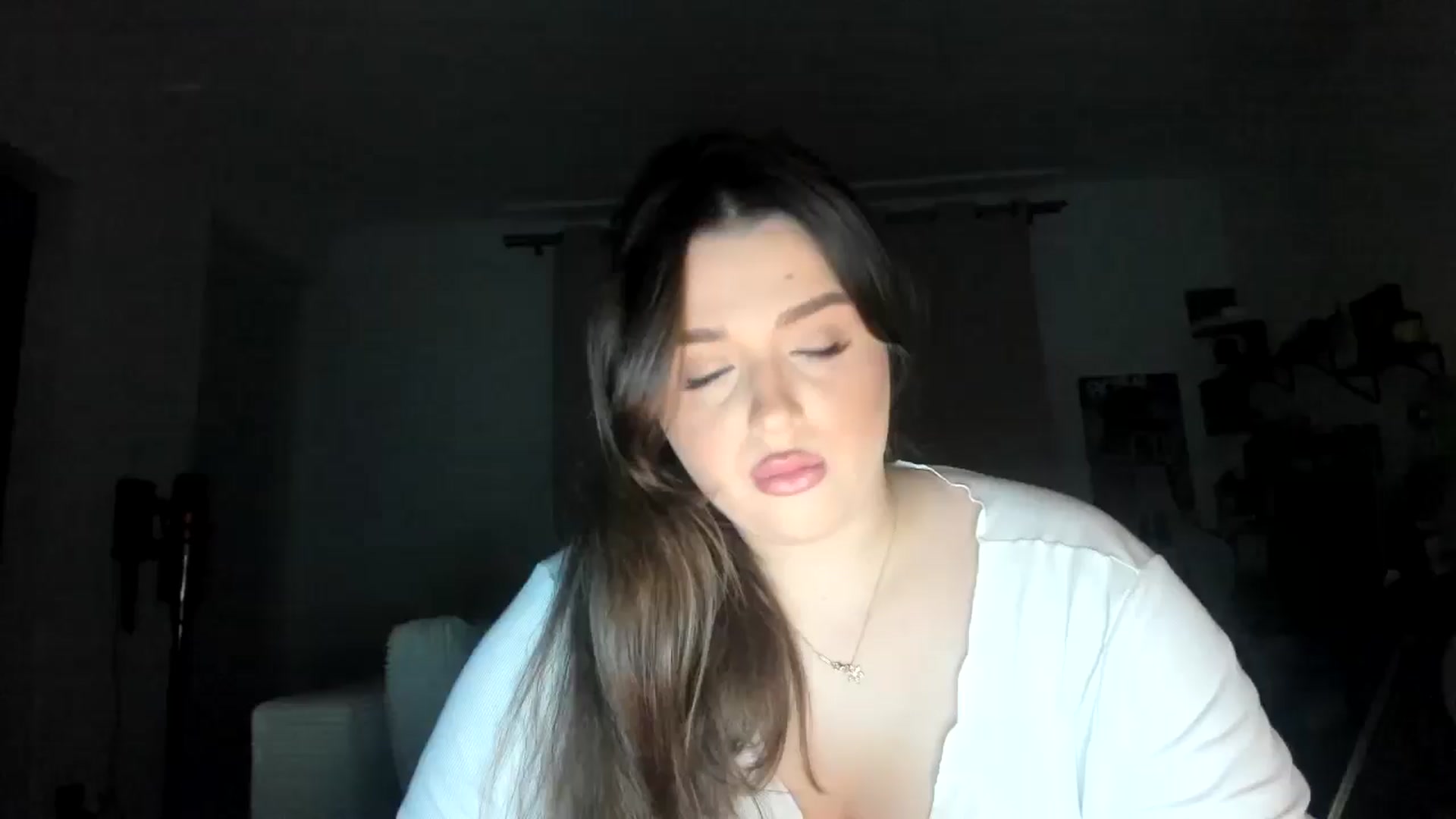 Gallery image thumbnail from IamAlishaBaby's myfreecams stream on, 09/19/2024, 22:28 image 6 of 20