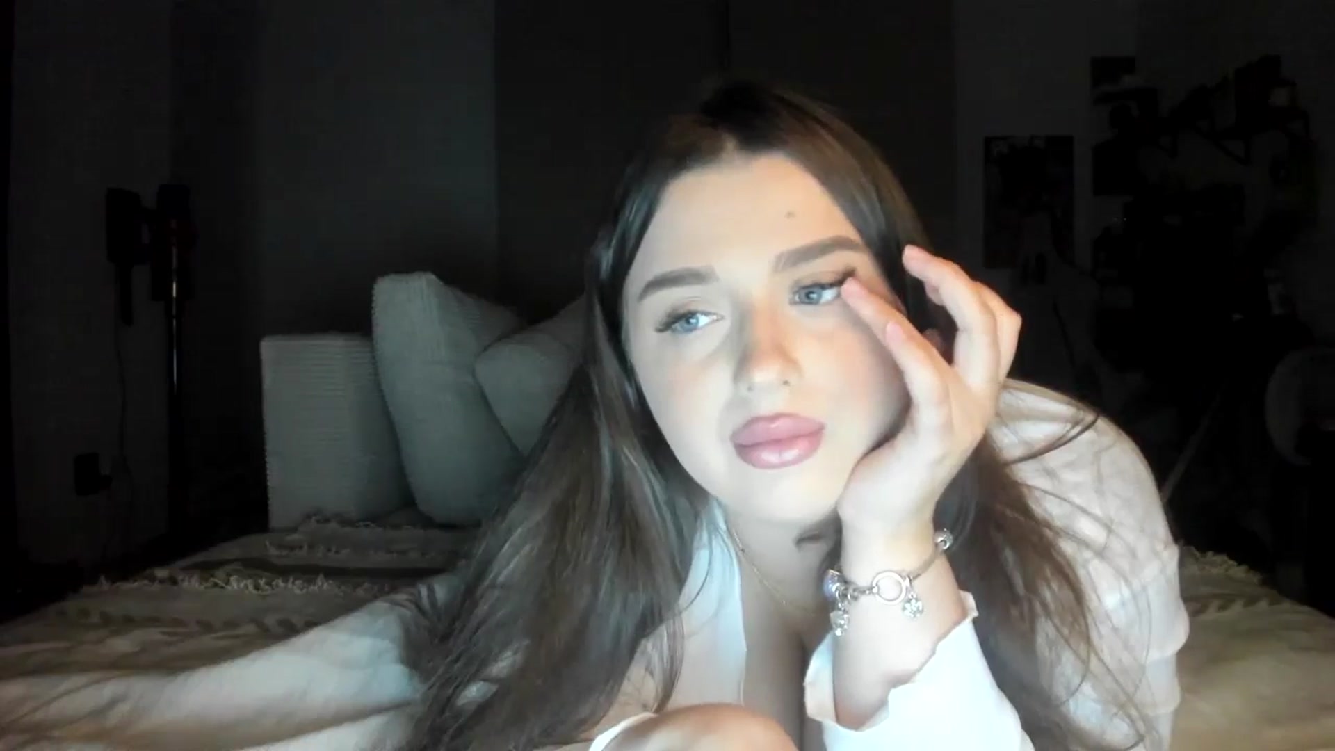 Gallery image thumbnail from IamAlishaBaby's myfreecams stream on, 09/19/2024, 22:28 image 3 of 20