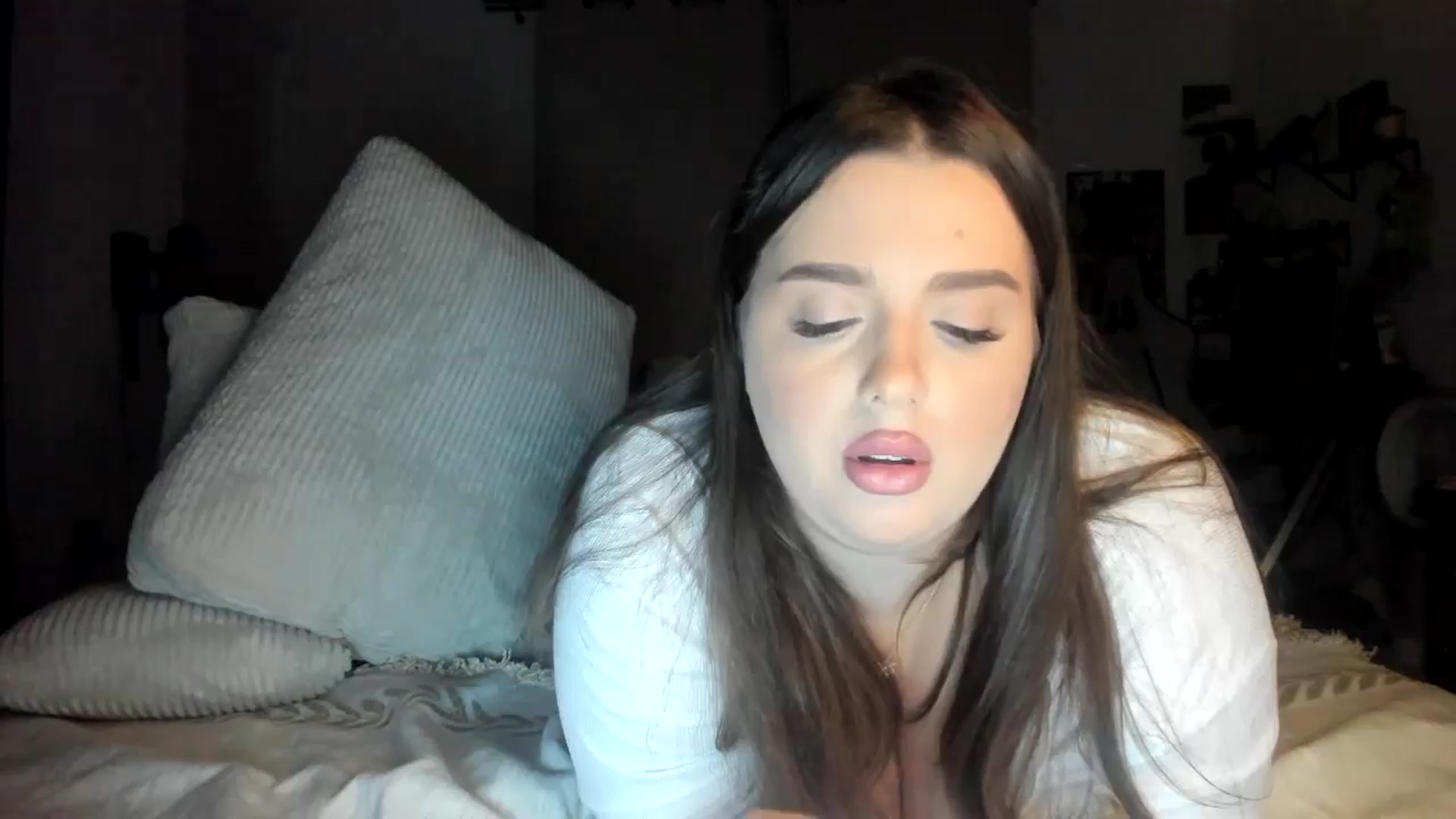 Gallery image thumbnail from IamAlishaBaby's myfreecams stream on, 09/19/2024, 22:28 image 19 of 20