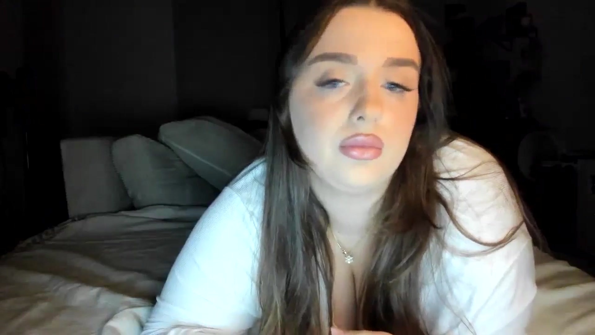 Gallery image thumbnail from IamAlishaBaby's myfreecams stream on, 09/20/2024, 20:41 image 18 of 20