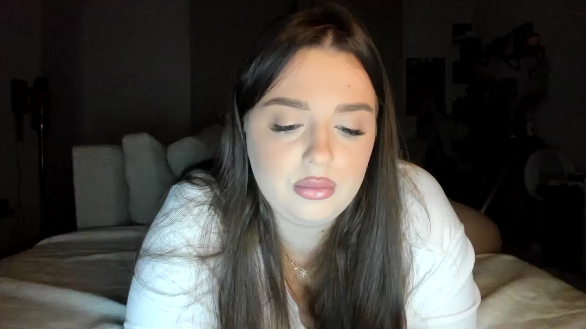Gallery image thumbnail from IamAlishaBaby's myfreecams stream on, 09/23/2024, 20:40 image 18 of 20