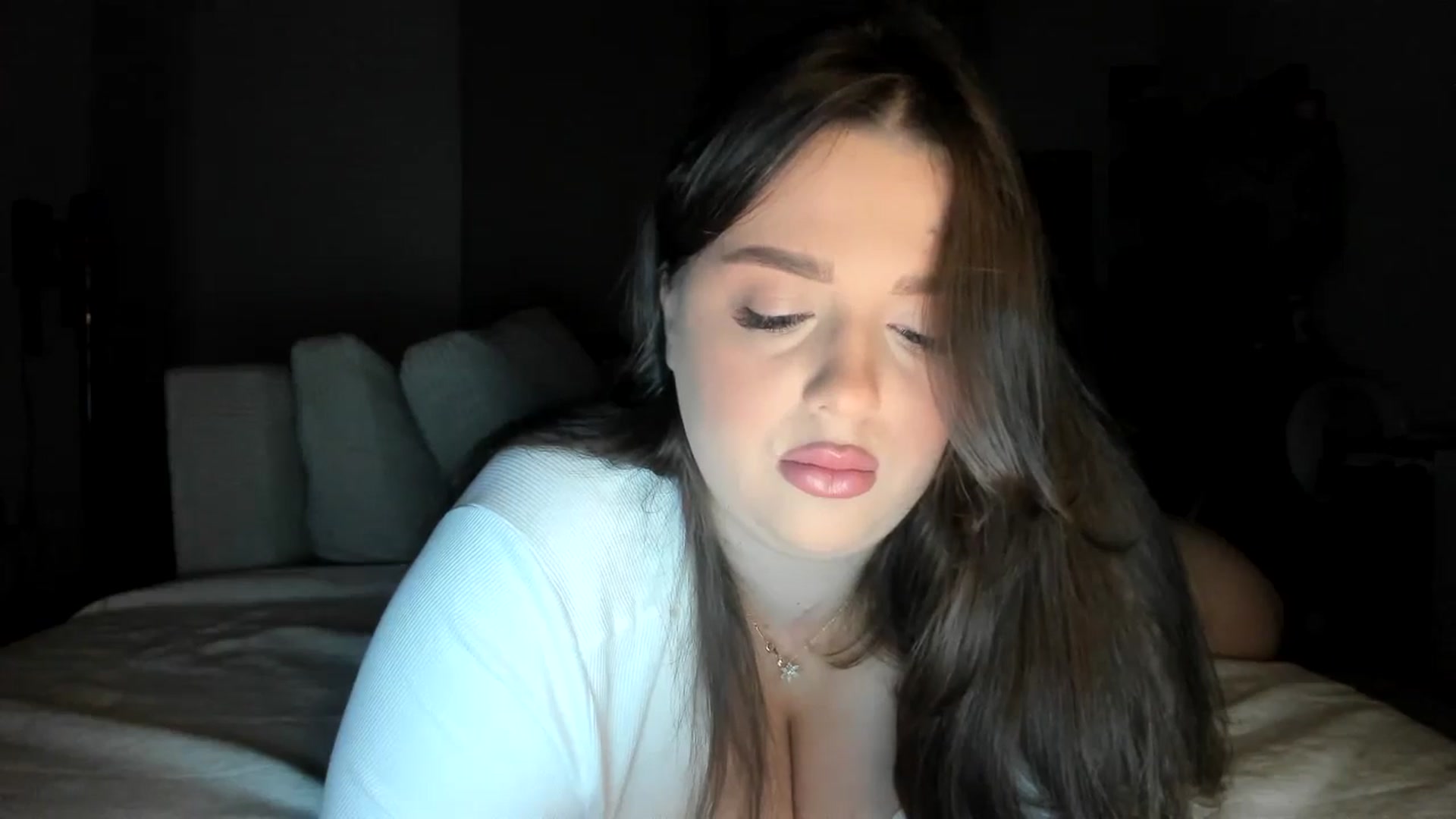 Gallery image thumbnail from IamAlishaBaby's myfreecams stream on, 09/23/2024, 20:40 image 4 of 20