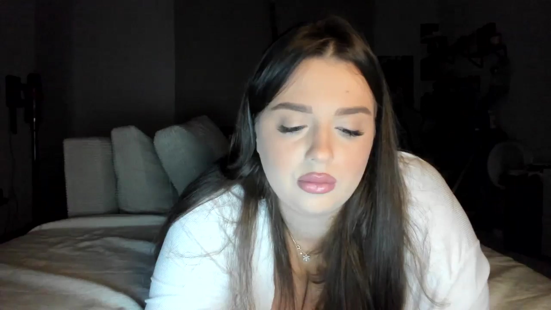 Gallery image thumbnail from IamAlishaBaby's myfreecams stream on, 09/23/2024, 20:40 image 14 of 20