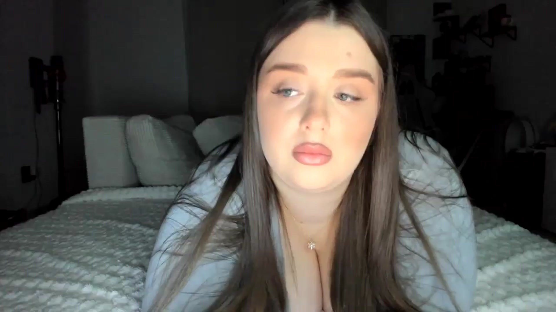 Gallery image thumbnail from IamAlishaBaby's myfreecams stream on, 11/04/2024, 22:25 image 7 of 20