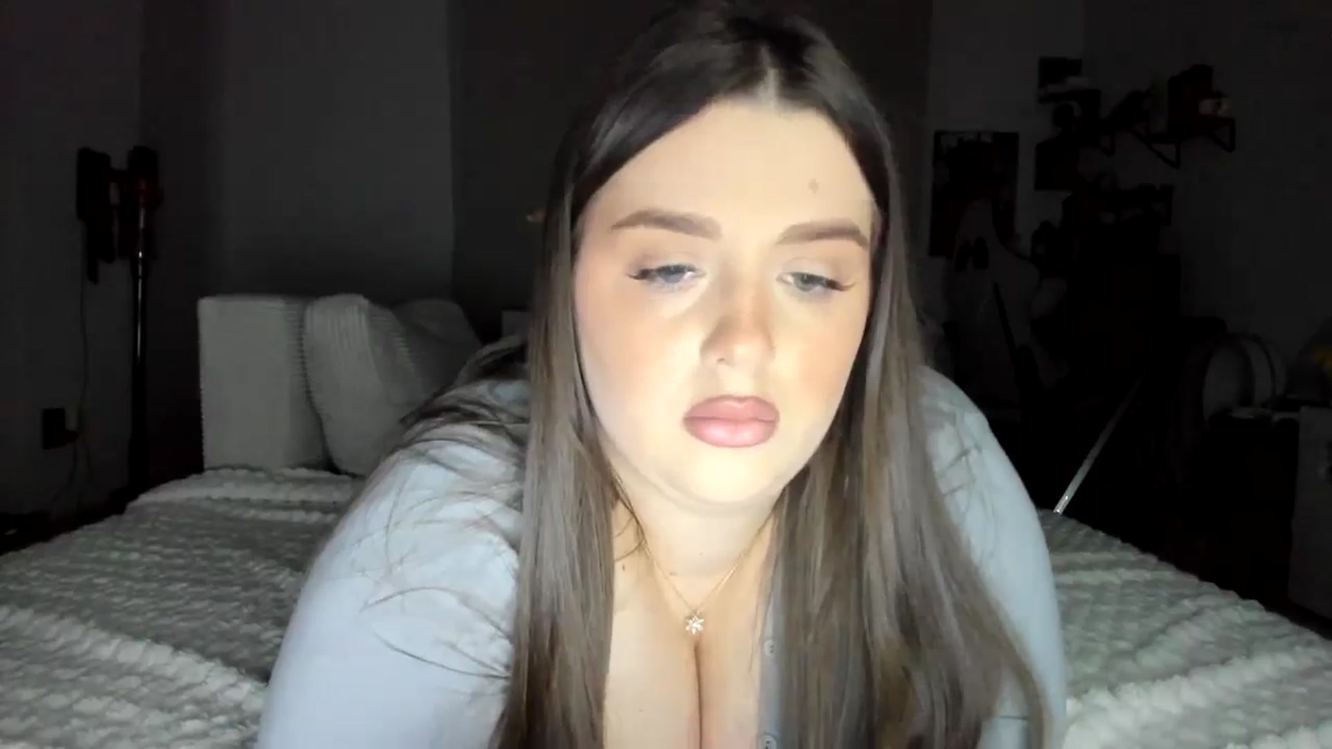 Gallery image thumbnail from IamAlishaBaby's myfreecams stream on, 11/04/2024, 23:39 image 15 of 20
