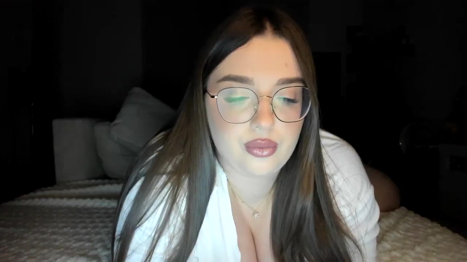 Gallery image thumbnail from IamAlishaBaby's myfreecams stream on, 11/17/2024, 22:05 image 10 of 20