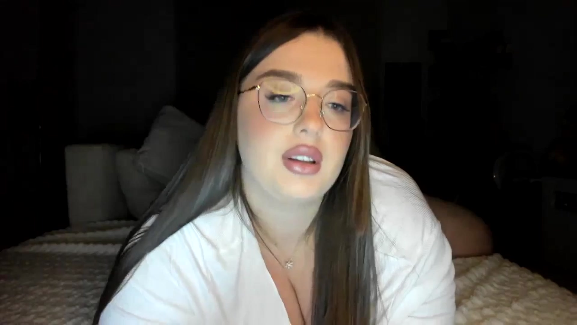 Gallery image thumbnail from IamAlishaBaby's myfreecams stream on, 11/17/2024, 22:05 image 17 of 20
