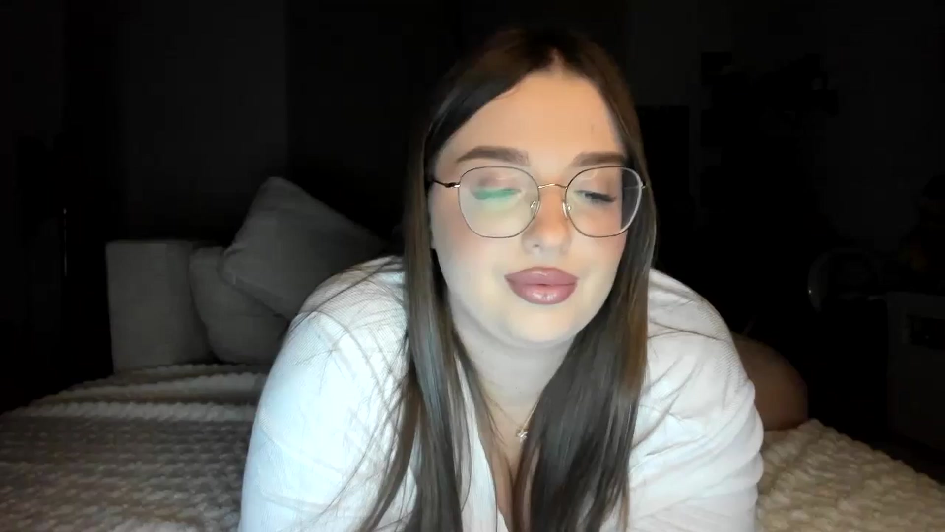 Gallery image thumbnail from IamAlishaBaby's myfreecams stream on, 11/17/2024, 22:05 image 8 of 20