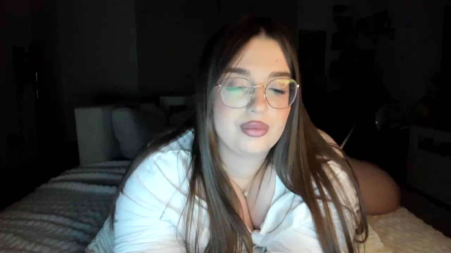 Gallery image thumbnail from IamAlishaBaby's myfreecams stream on, 11/17/2024, 23:42 image 15 of 20