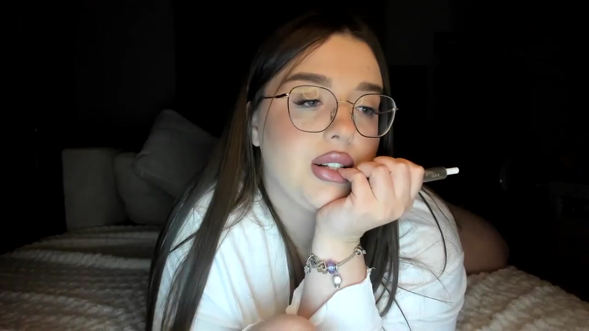 Gallery image thumbnail from IamAlishaBaby's myfreecams stream on, 11/17/2024, 23:42 image 2 of 20