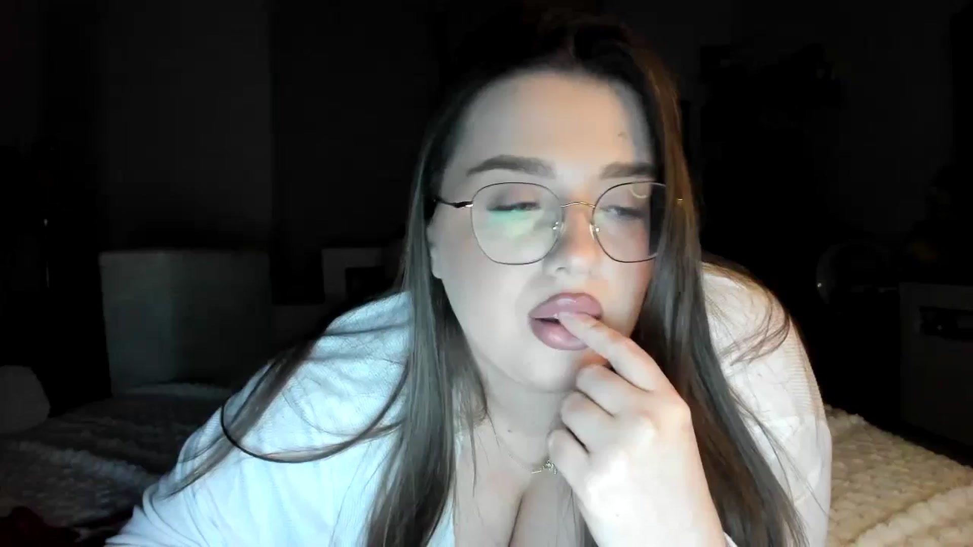 Gallery image thumbnail from IamAlishaBaby's myfreecams stream on, 11/19/2024, 02:10 image 6 of 20