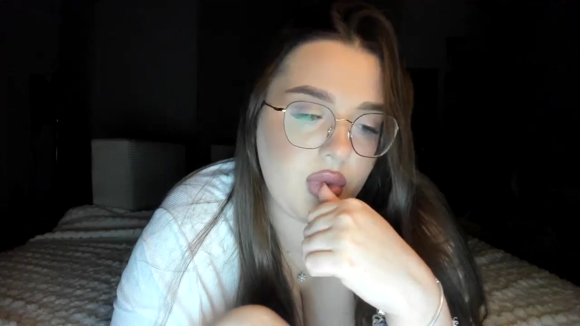 Gallery image thumbnail from IamAlishaBaby's myfreecams stream on, 11/20/2024, 22:53 image 13 of 20