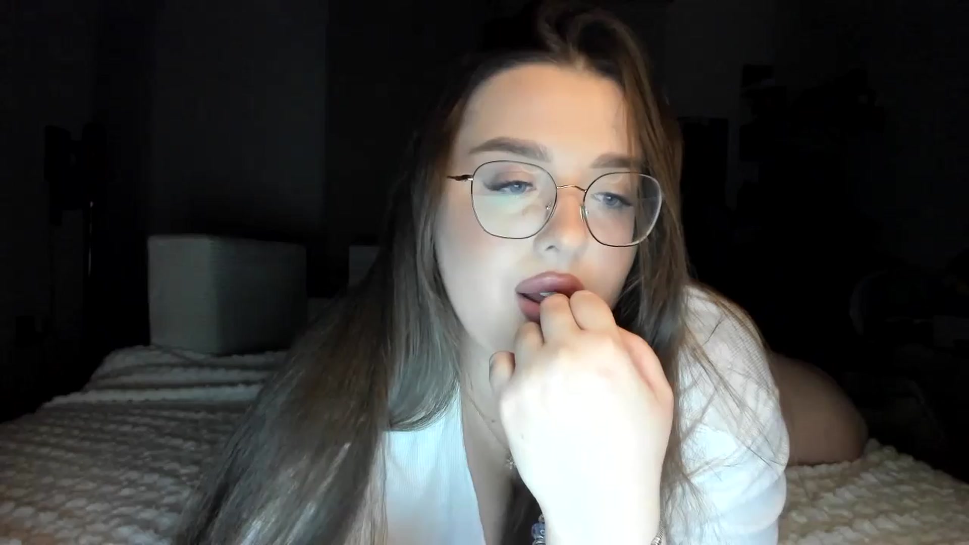 Gallery image thumbnail from IamAlishaBaby's myfreecams stream on, 11/20/2024, 22:53 image 17 of 20