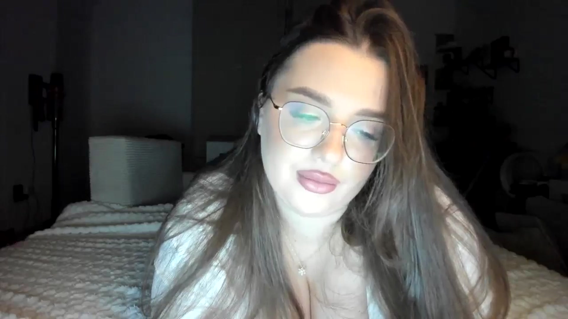 Gallery image thumbnail from IamAlishaBaby's myfreecams stream on, 11/20/2024, 22:53 image 8 of 20
