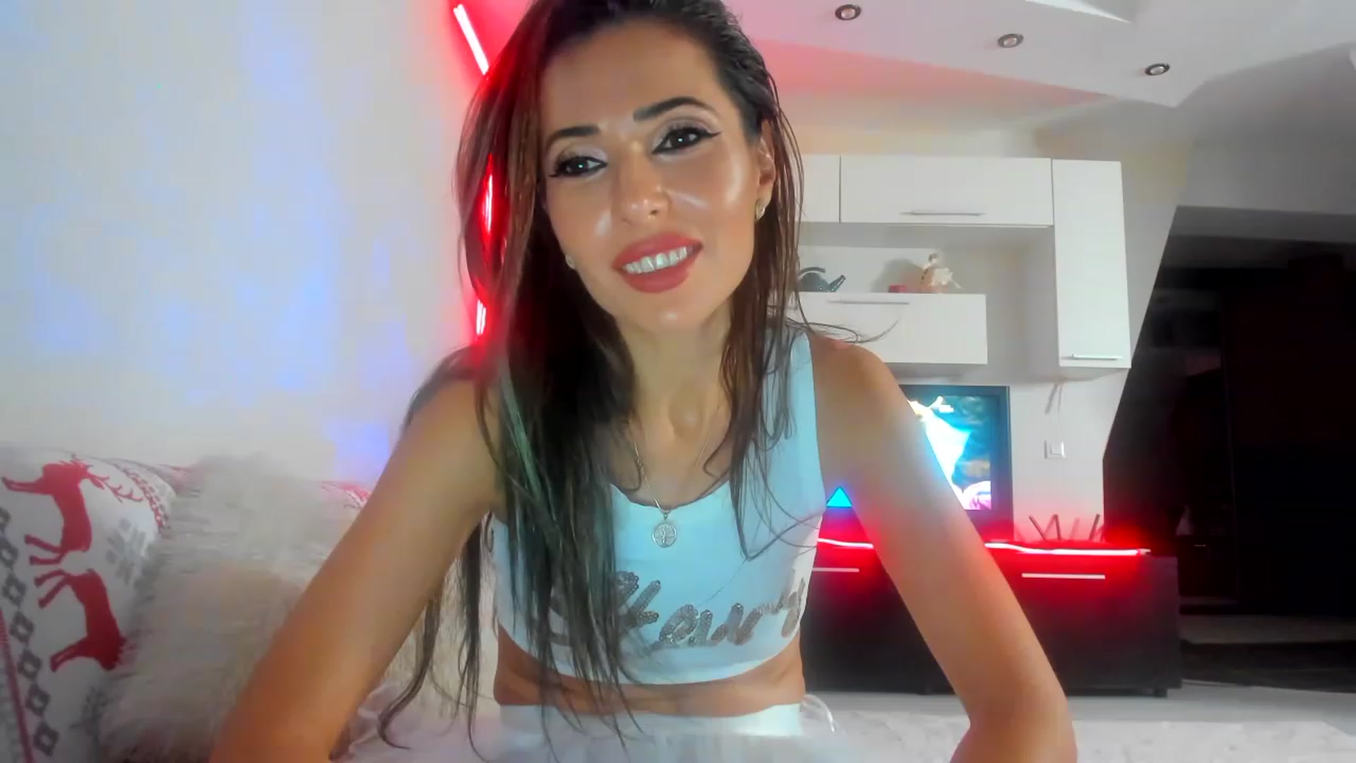 Gallery image thumbnail from IamAnAliien_'s myfreecams stream on, 12/12/2022, 23:09 image 3 of 20